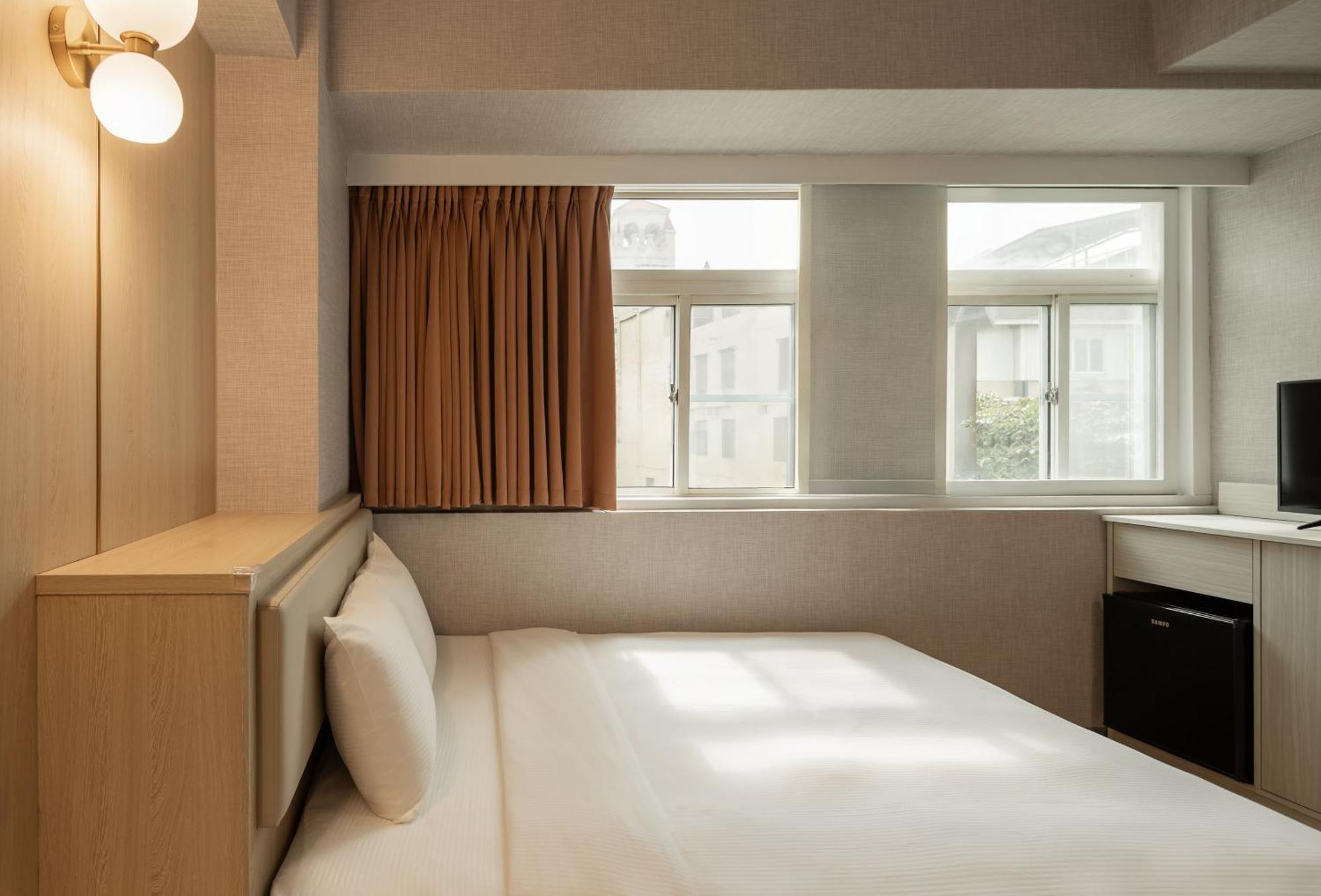 Kindness Hotel Weiwuying Καοσιούνγκ Εξωτερικό φωτογραφία