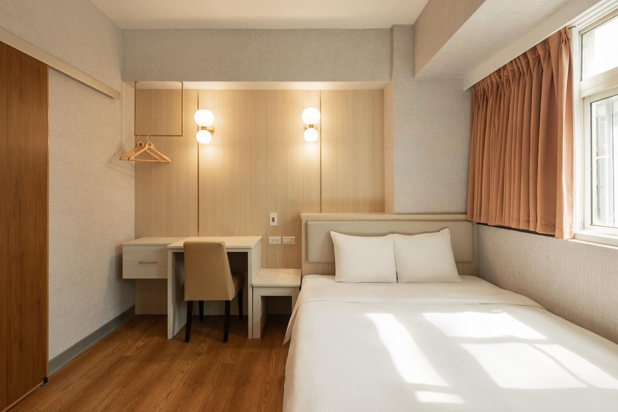 Kindness Hotel Weiwuying Καοσιούνγκ Εξωτερικό φωτογραφία